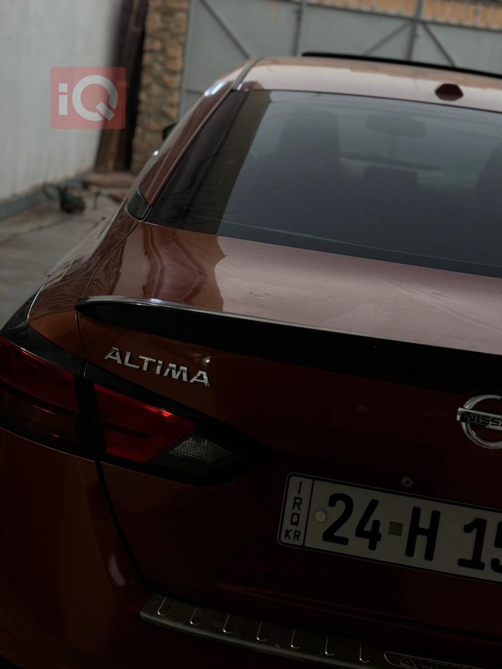 Nissan Altima